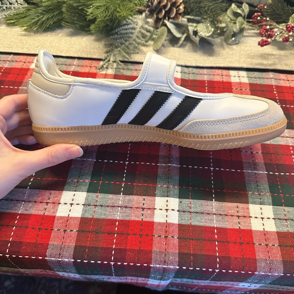 Adidas Samba Janes - White and Tan Flats with Black Stripes - Picture 7 of 14